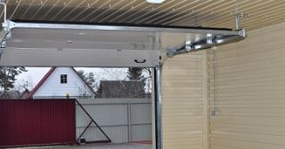 Купить гаражные ворота подъемные Салехард, цена от 3930 руб.