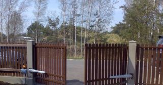 Купить распашные ворота из штакетника Салехард, цена от 2778 руб.