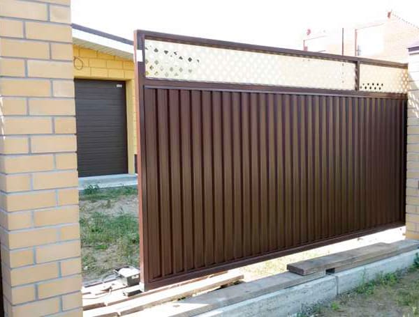 Эстетика и Надежность: Ворота Grand Line для Вашего Дома в Салехарде от 37519 руб